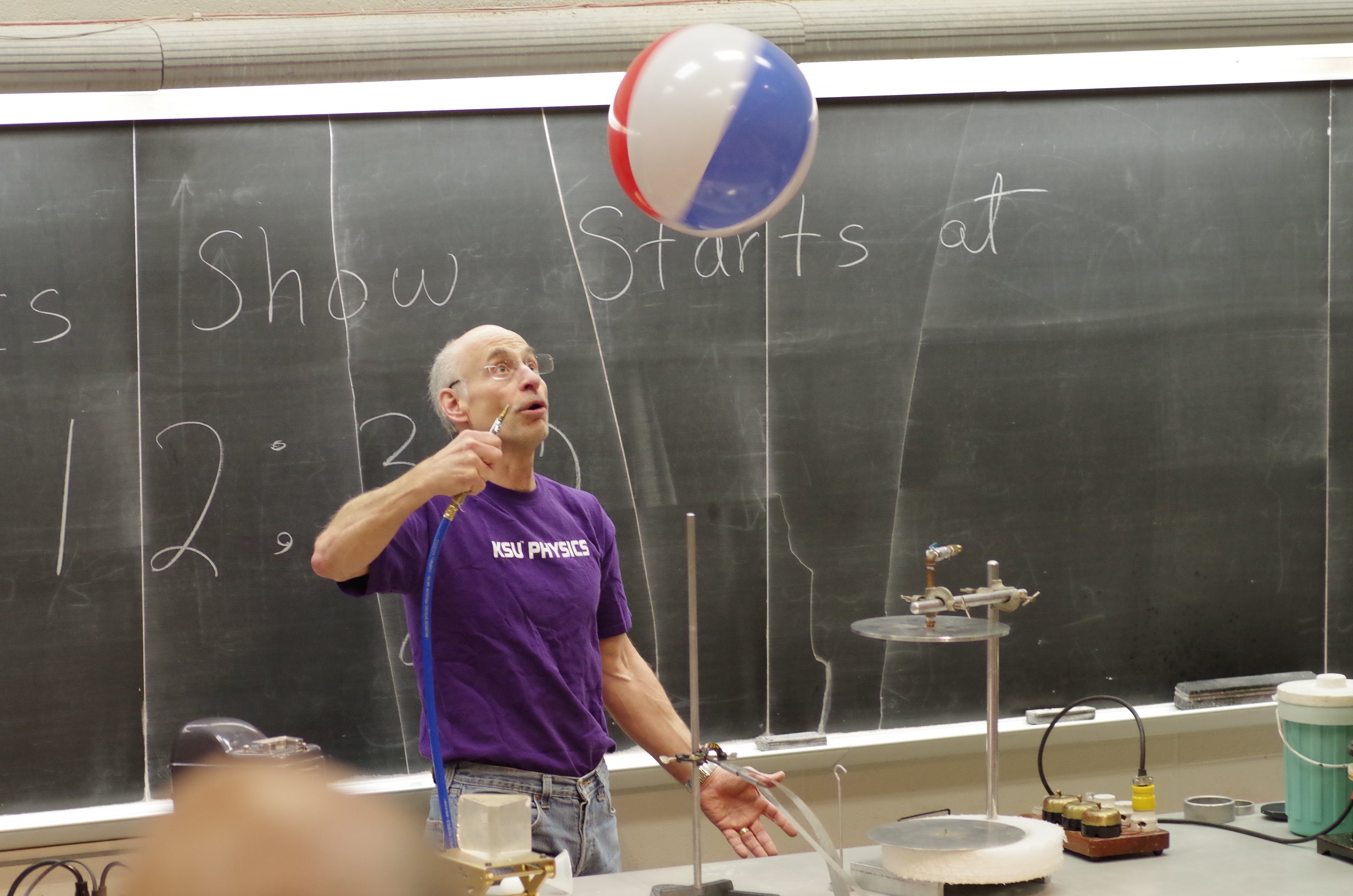 Distinguished professor emeritus Chris Sorensen at an open house demo show